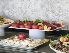 Restaurant & Bar